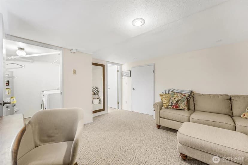 Property photo for 1115 N Cedar Street, Tacoma photo 24