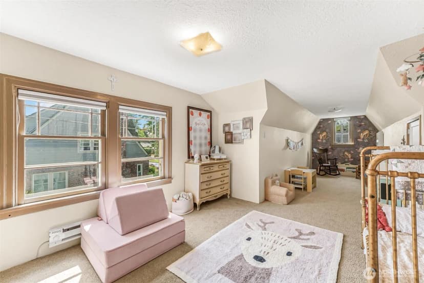Property photo for 1115 N Cedar Street, Tacoma photo 14