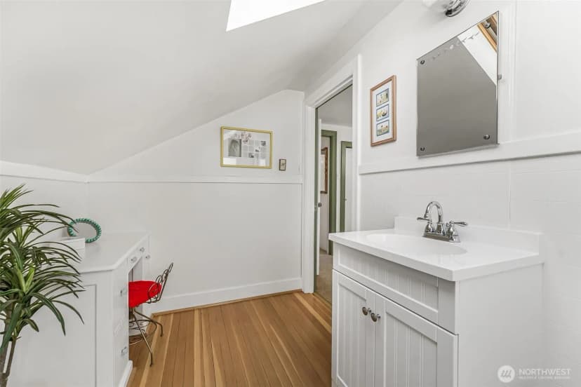 Property photo for 1115 N Cedar Street, Tacoma photo 19