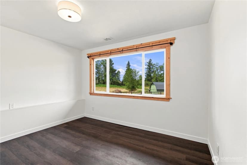 Property photo for 15724 Se 369th Street, Auburn photo 37
