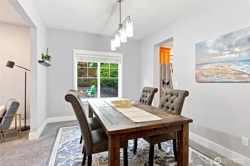 Property photo for 19028 37th Avenue Ne, Lake Forest Park photo 11