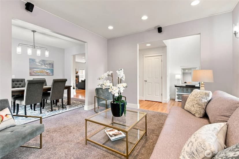 Property photo for 19028 37th Avenue Ne, Lake Forest Park photo 10