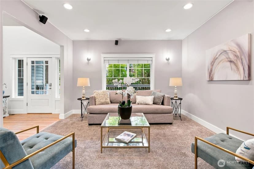Property photo for 19028 37th Avenue Ne, Lake Forest Park photo 8