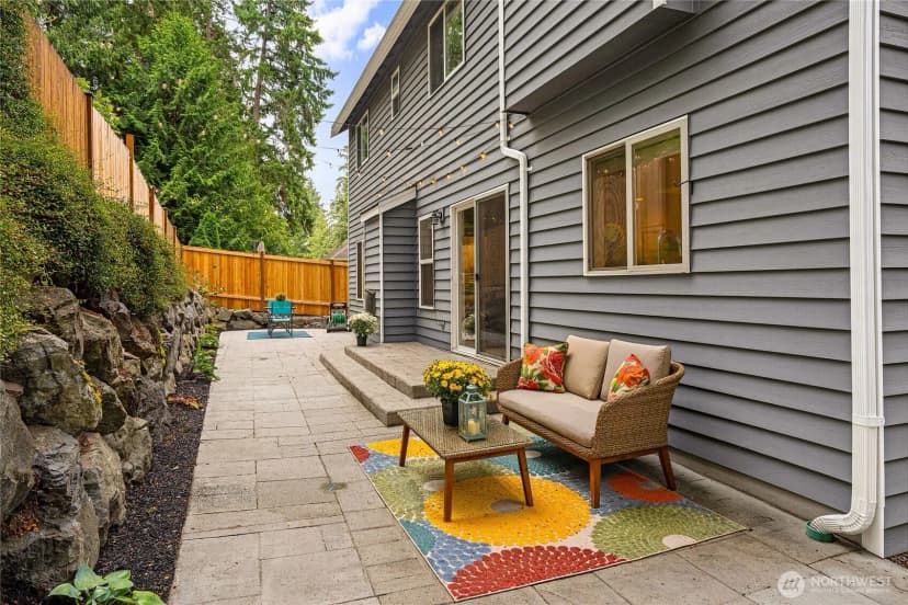 Property photo for 19028 37th Avenue Ne, Lake Forest Park photo 34