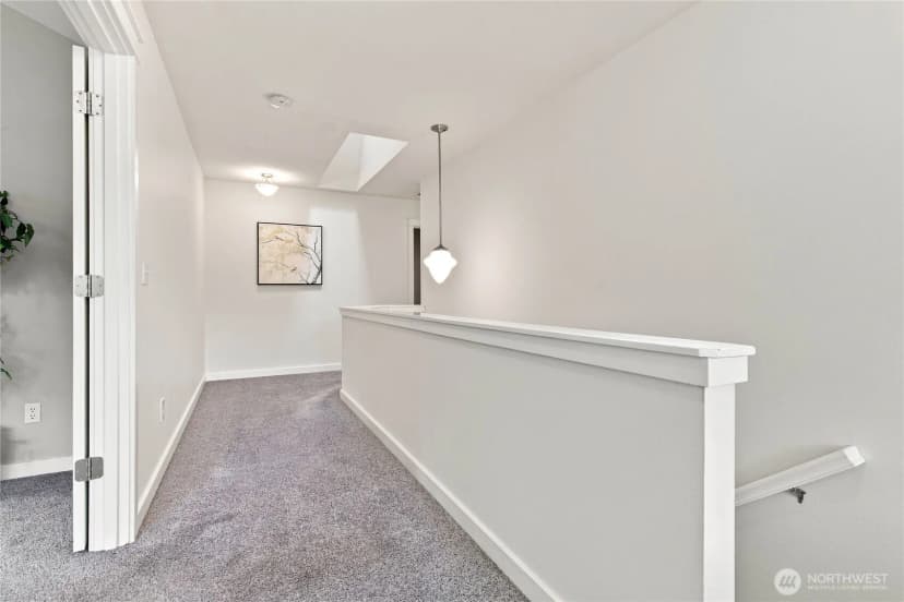 Property photo for 19028 37th Avenue Ne, Lake Forest Park photo 25