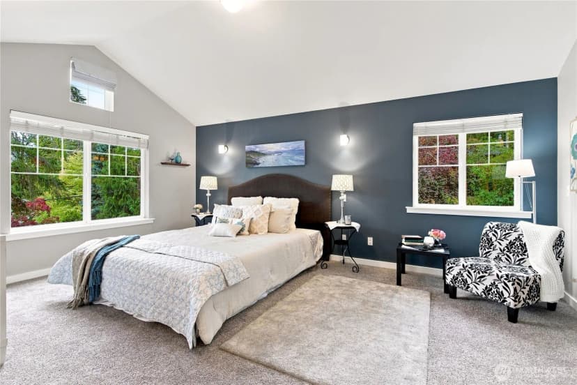 Property photo for 19028 37th Avenue Ne, Lake Forest Park photo 26