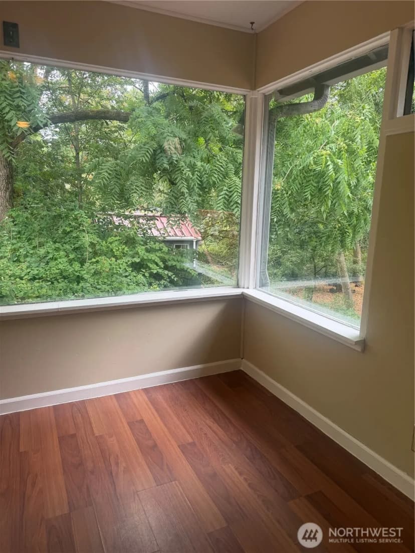 Property photo for 15122 S 42nd Ave, Tukwila photo 21