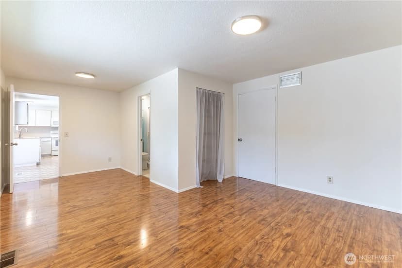 Property photo for 29513 39th Avenue S, Auburn photo 14