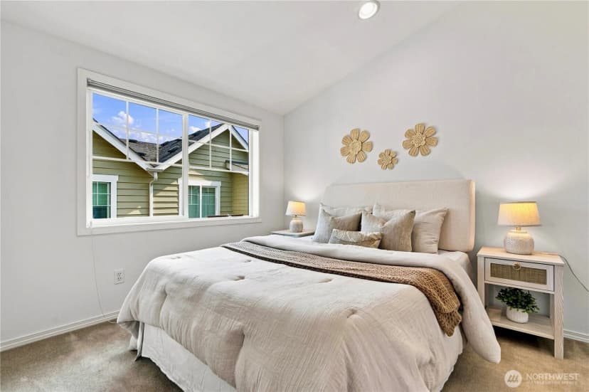 Property photo for 12307 10th Place Ne #unit C, Seattle photo 15