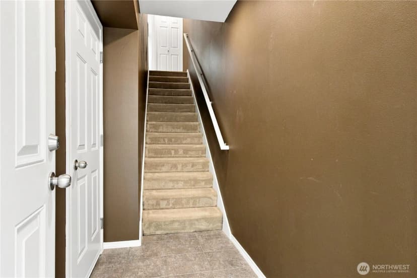 Property photo for 12307 10th Place Ne #unit C, Seattle photo 23