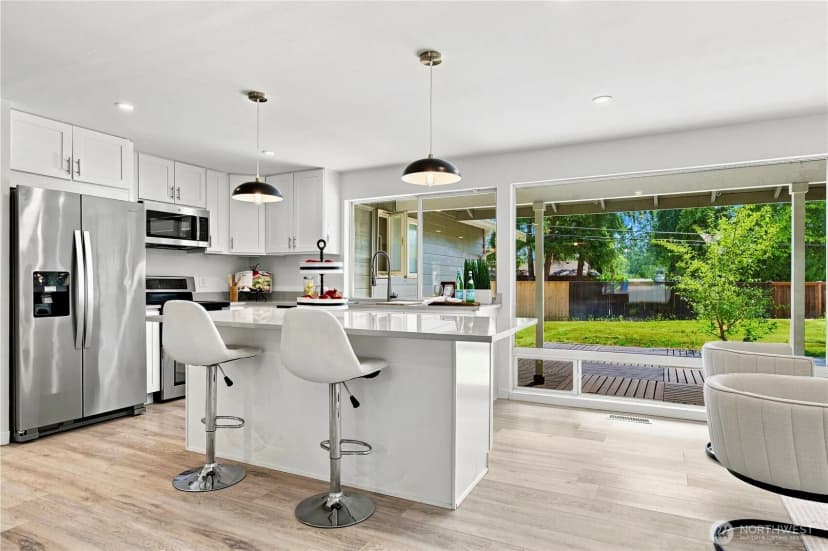 Property photo for 17921 Ne 27th Street, Redmond photo 4