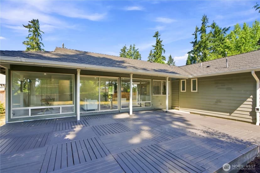 Property photo for 17921 Ne 27th Street, Redmond photo 25