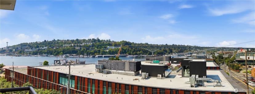 Property photo for 3333 Wallingford Avenue N #410, Seattle photo 20