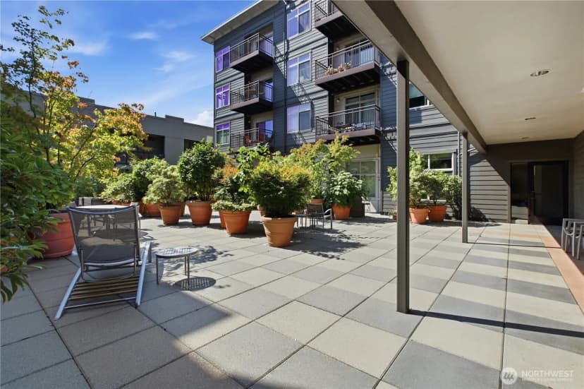 Property photo for 3333 Wallingford Avenue N #410, Seattle photo 18