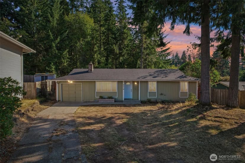 Property photo for 3418 Se Azalea Avenue, Port Orchard photo 2