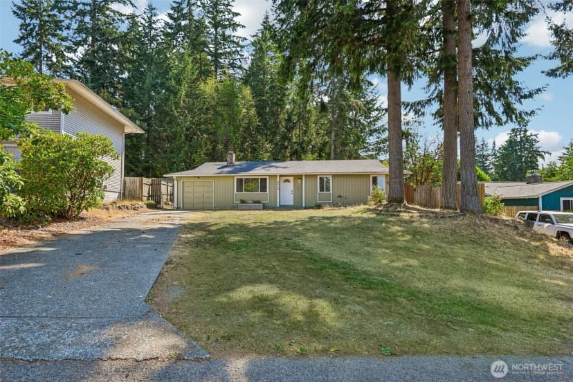 Property photo for 3418 Se Azalea Avenue, Port Orchard photo 4