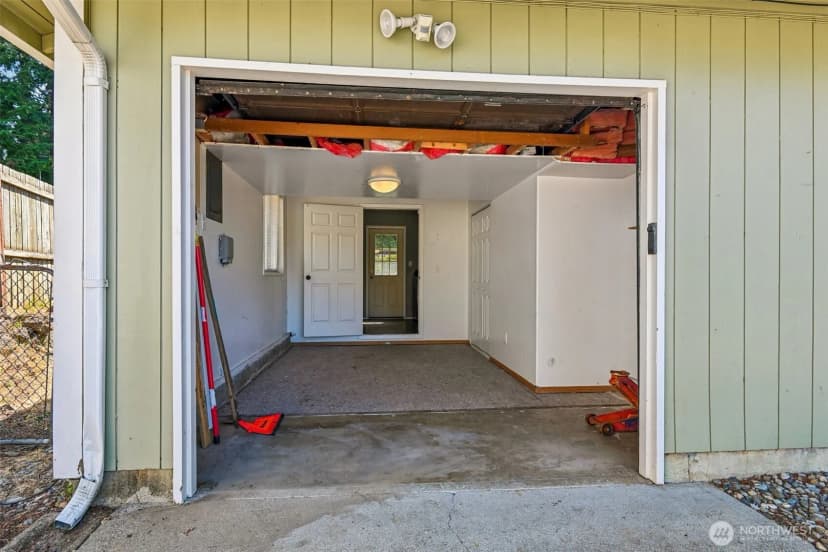 Property photo for 3418 Se Azalea Avenue, Port Orchard photo 33