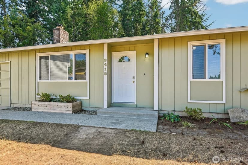 Property photo for 3418 Se Azalea Avenue, Port Orchard photo 6