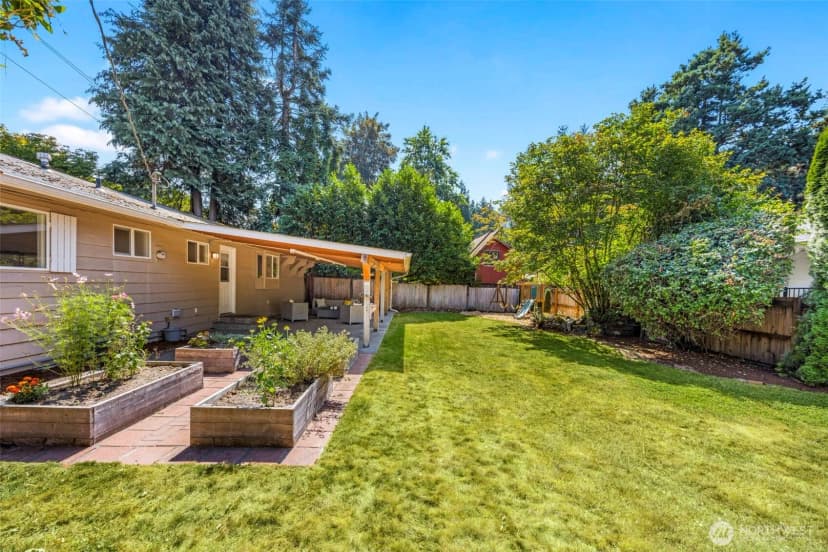 Property photo for 1245 6th Avenue Se, Issaquah photo 27