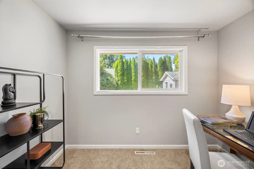 Property photo for 1245 6th Avenue Se, Issaquah photo 19