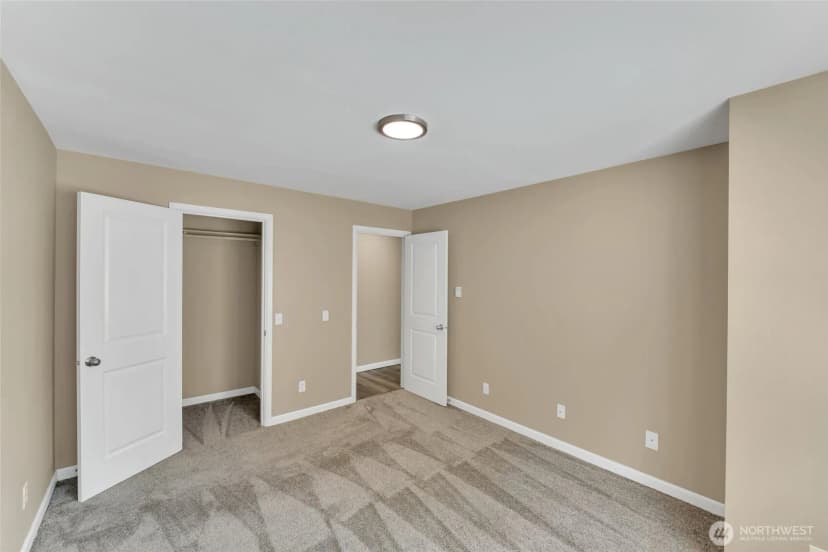 Property photo for 31500 33rd Place Sw #v102, Federal Way photo 7