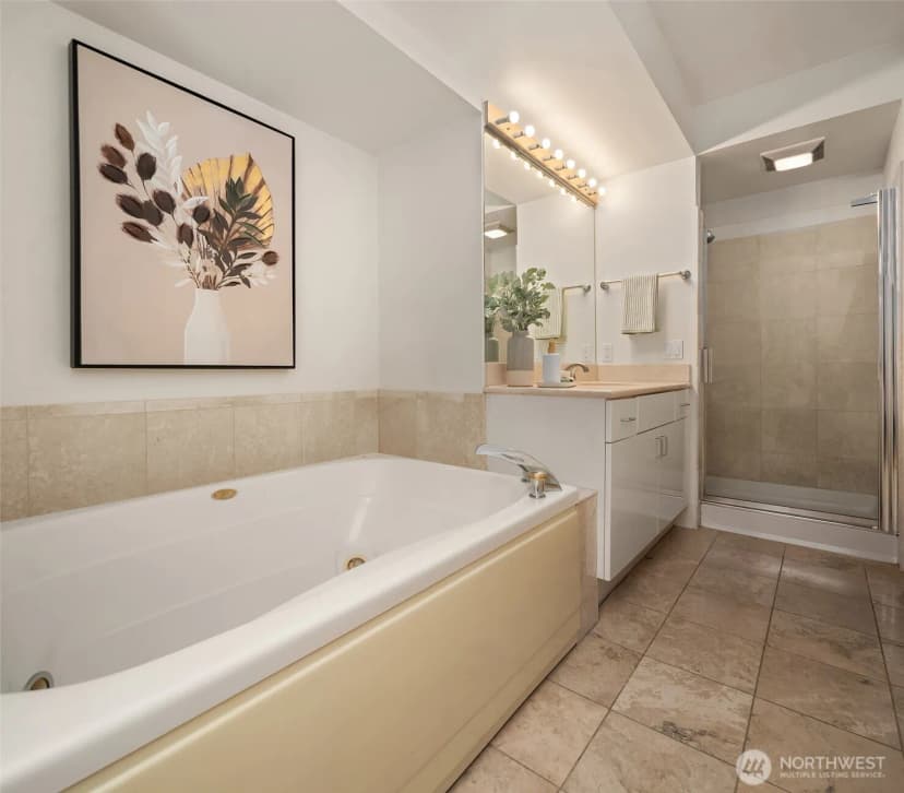 Property photo for 2000 1st Avenue #1003, Seattle photo 24