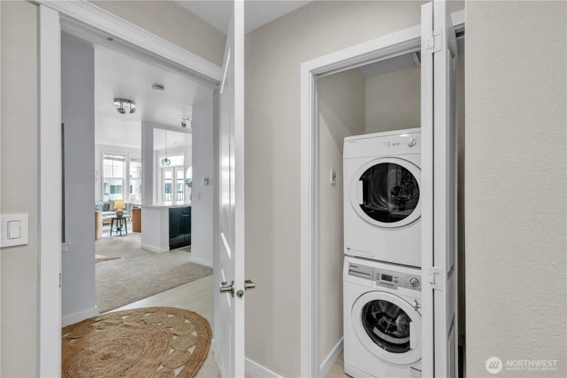 Property photo for 530 4th Avenue W #410, Seattle photo 14