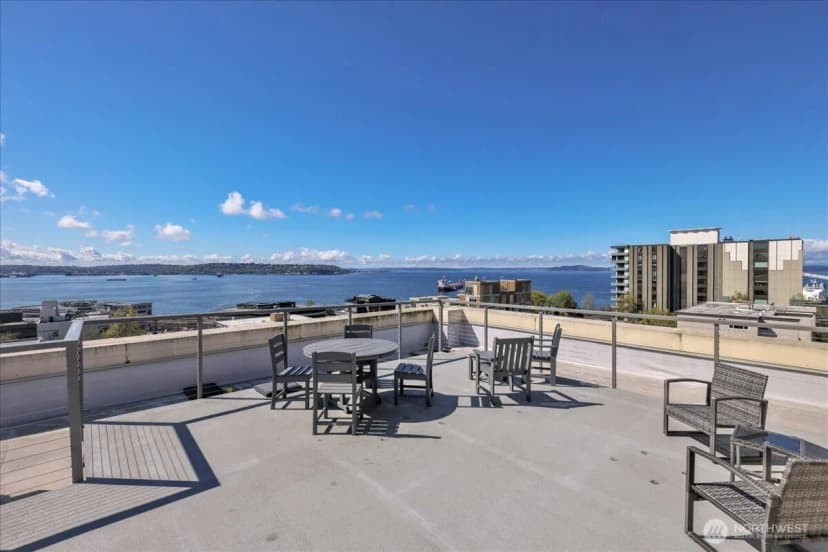 Property photo for 530 4th Avenue W #410, Seattle photo 23