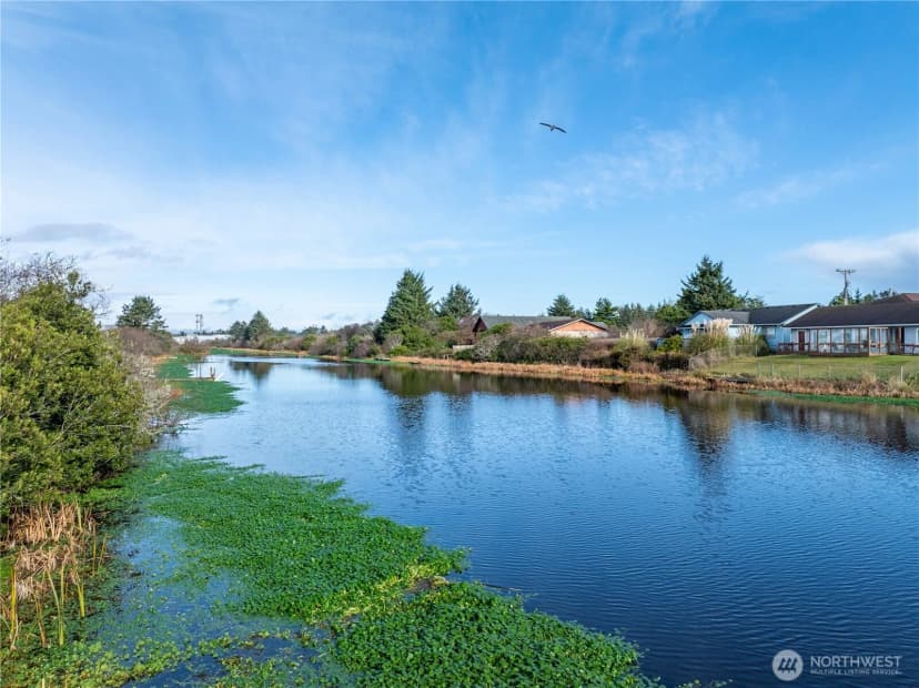 Property photo for 564 Point Brown Avenue Ne, Ocean Shores photo 23