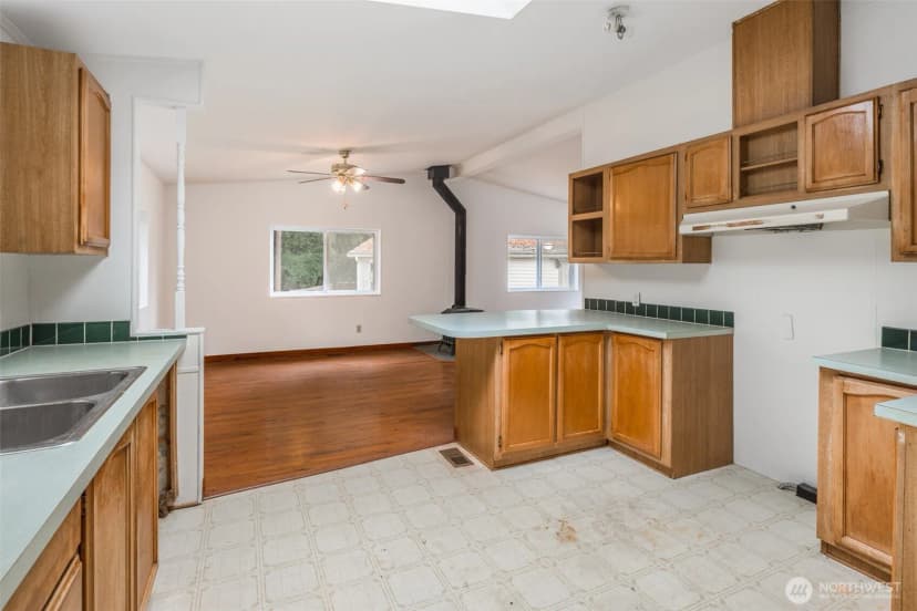 Property photo for 12619 120th Avenue Ct E #7, Puyallup photo 13