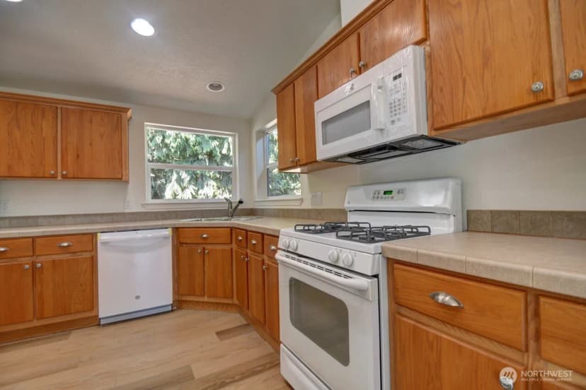 Property photo for 5323 W Eagle Lane Sw, Olympia photo 11