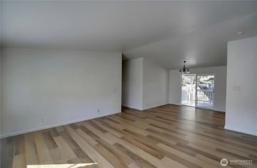 Property photo for 5323 W Eagle Lane Sw, Olympia photo 4