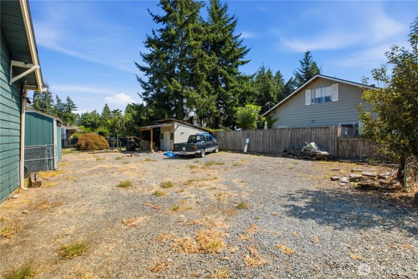Property photo for 1002 21st Street Se, Auburn photo 27