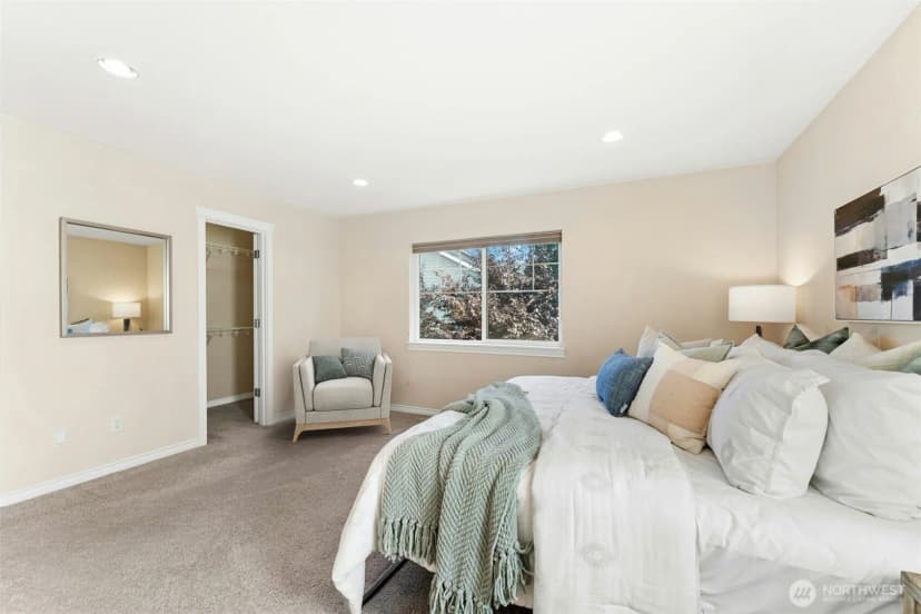 Property photo for 723 N 198th Street, Shoreline photo 14