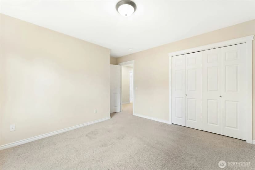 Property photo for 723 N 198th Street, Shoreline photo 25