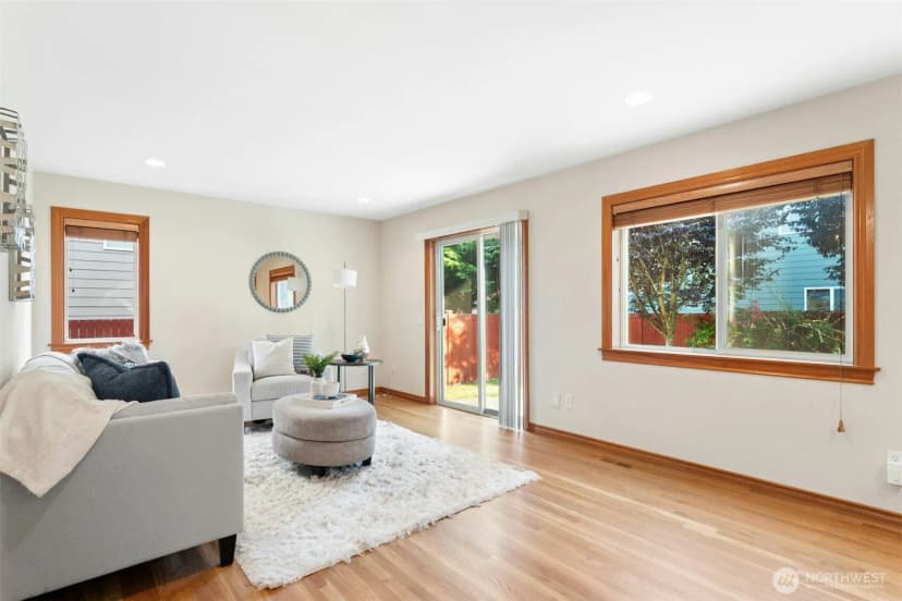 Property photo for 723 N 198th Street, Shoreline photo 12