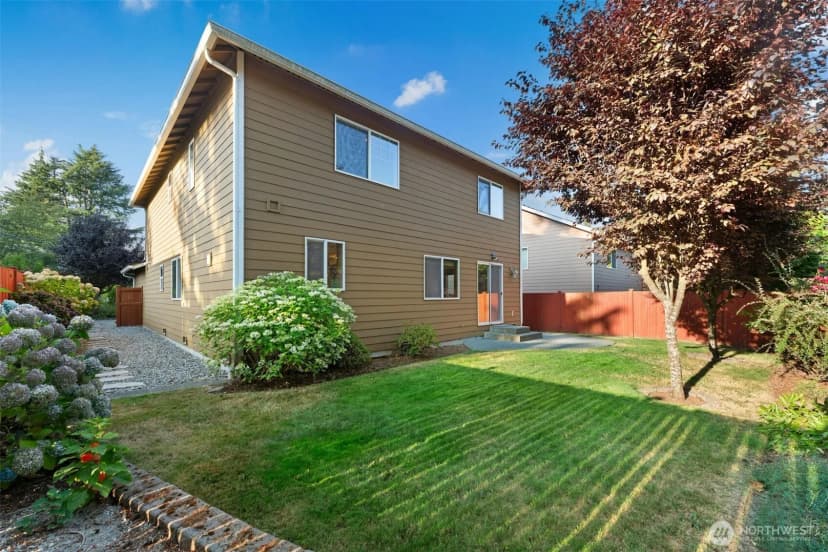 Property photo for 723 N 198th Street, Shoreline photo 34