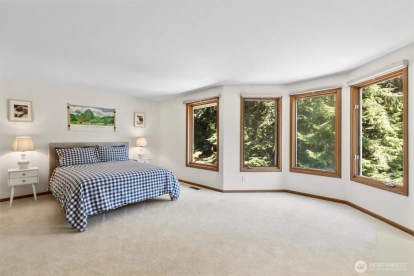Property photo for 13022 205th Place Se, Issaquah photo 20