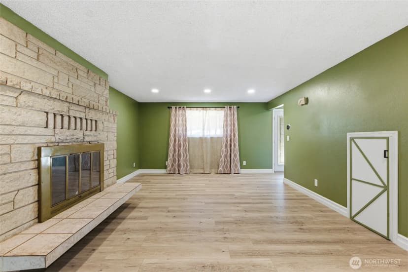 Property photo for 7804 Bobcat Drive Se, Lacey photo 10
