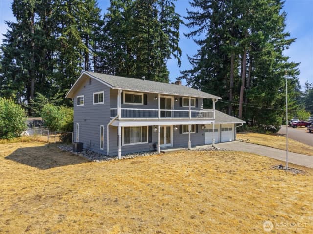 Property photo for 7804 Bobcat Drive Se, Lacey photo 2