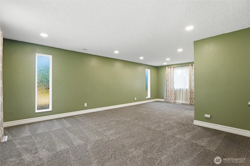 Property photo for 7804 Bobcat Drive Se, Lacey photo 6
