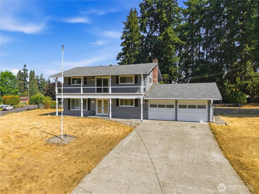 Property photo for 7804 Bobcat Drive Se, Lacey photo 3