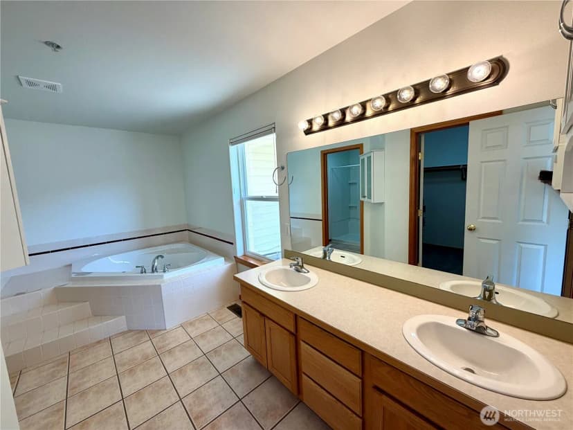 Property photo for 91 Fieldstone Court, Ellensburg photo 18