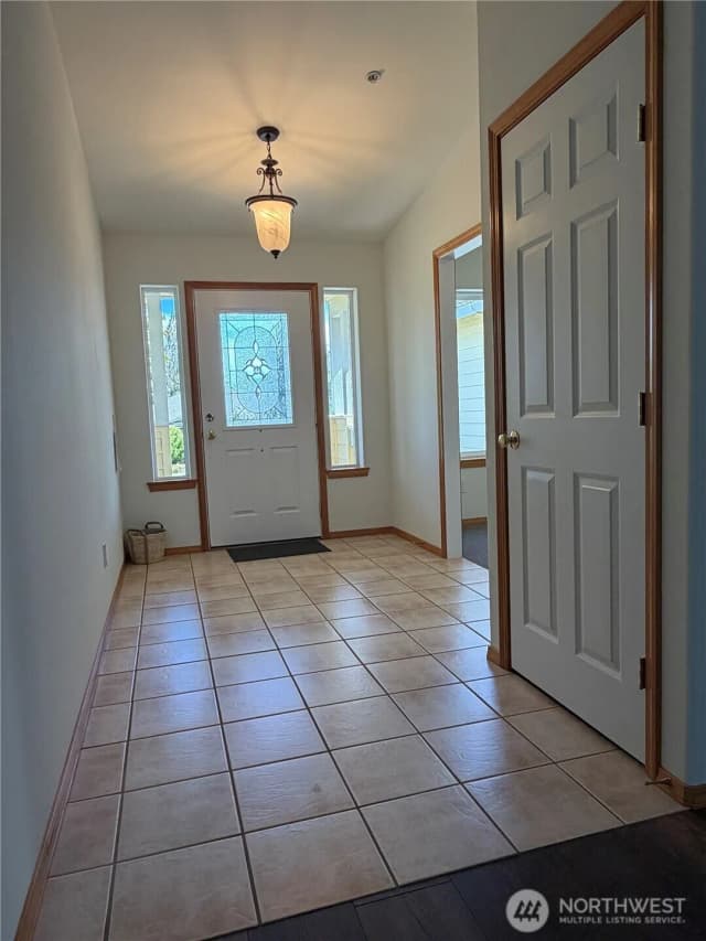 Property photo for 91 Fieldstone Court, Ellensburg photo 3