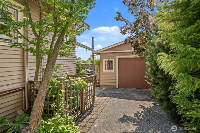 Property photo for 2833 Nw 69th Street, Seattle photo 37