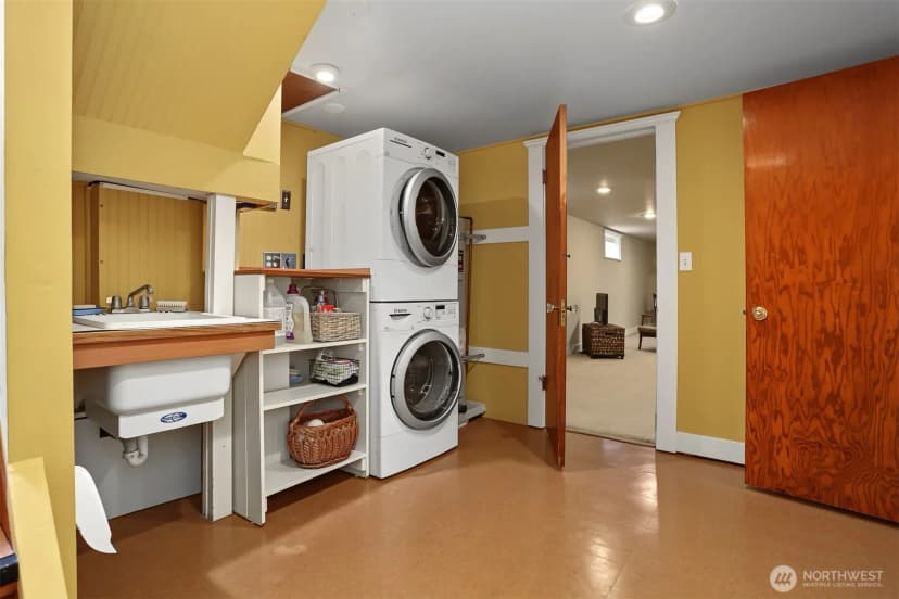 Property photo for 2833 Nw 69th Street, Seattle photo 21