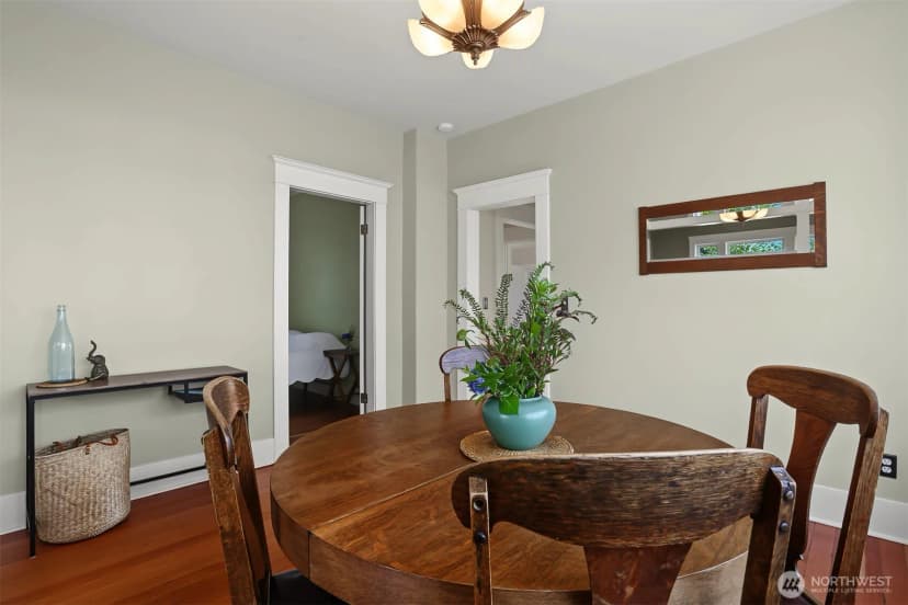 Property photo for 2833 Nw 69th Street, Seattle photo 9
