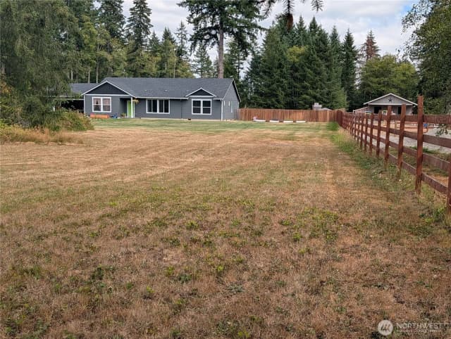 Property photo for 14120 Englund Lane Sw, Tenino photo 4