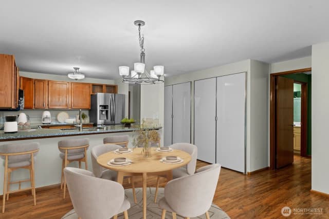 Property photo for 6920 California Avenue Sw #12, Seattle photo 4