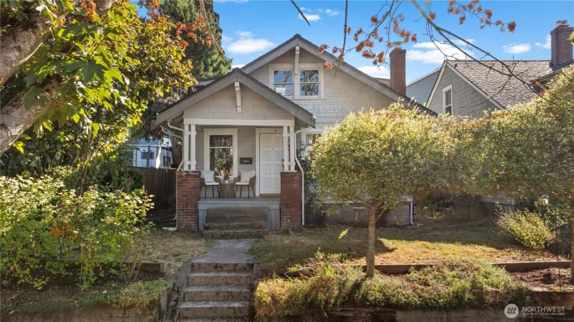 Property photo for 631 N Steele Street, Tacoma